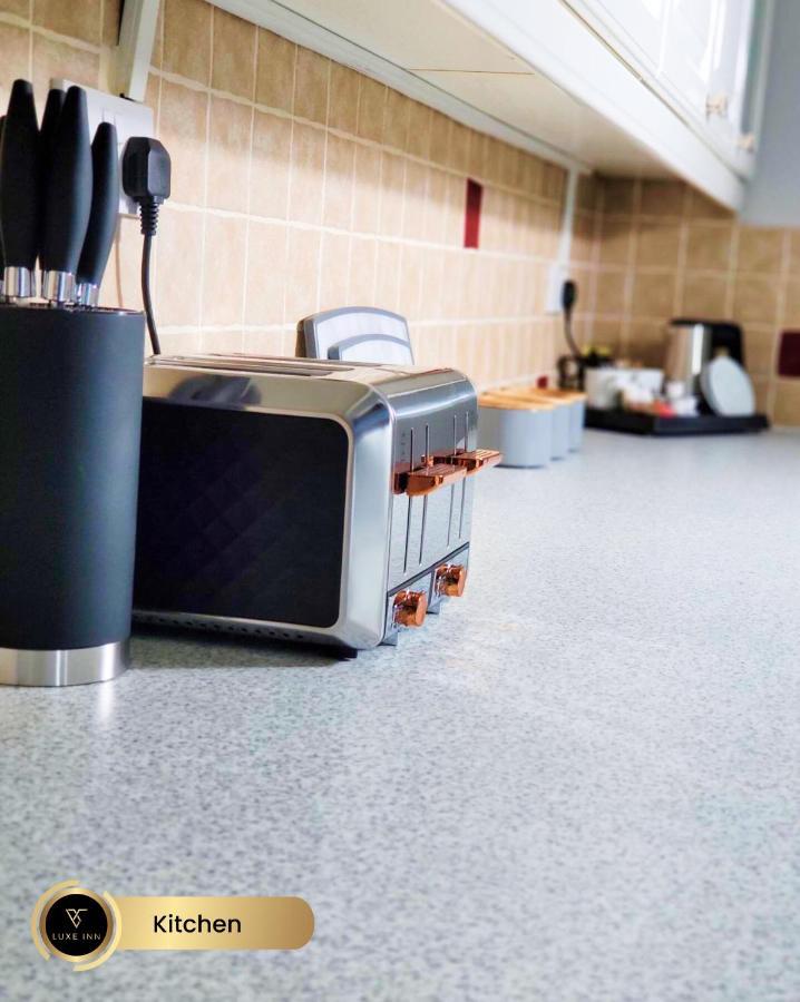 Nr Birmingham City Centre, 5 Bed, Luxe Inn Kültér fotó